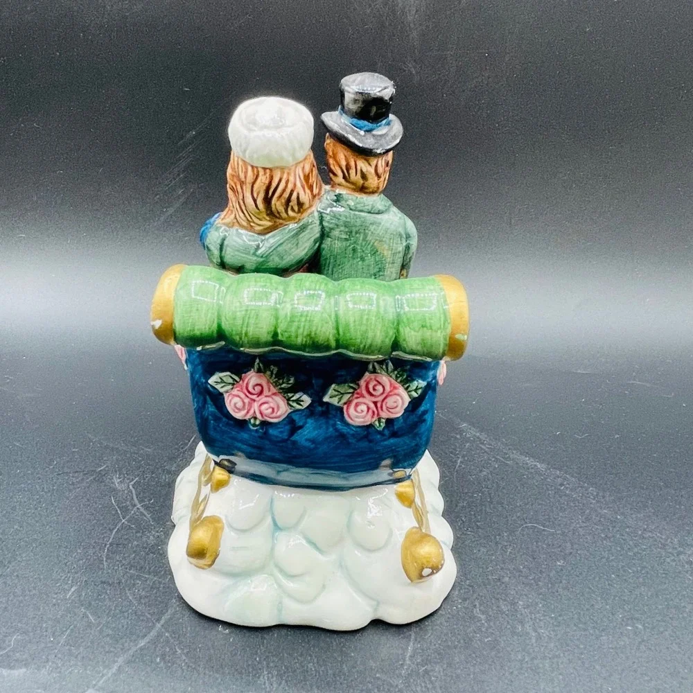 Vintage Winterthur Enesco Ceramic Christmas Sleigh Victorian Couple Sugar Bowl
